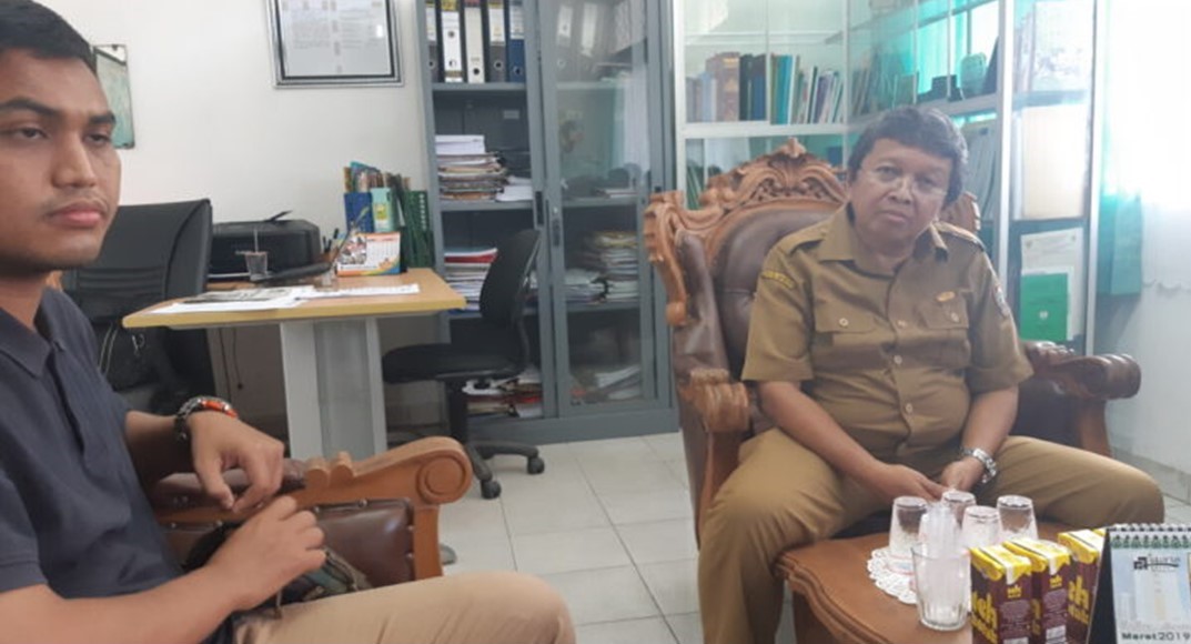 Petugas Kesehatan Berbagi Peran dengan Pengobatan Tradisional